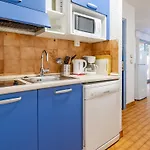 Pour 4 Avec Wi-fi Illimité, Vue Depuis La Terrasse - Fr-1-827-40 Appartement